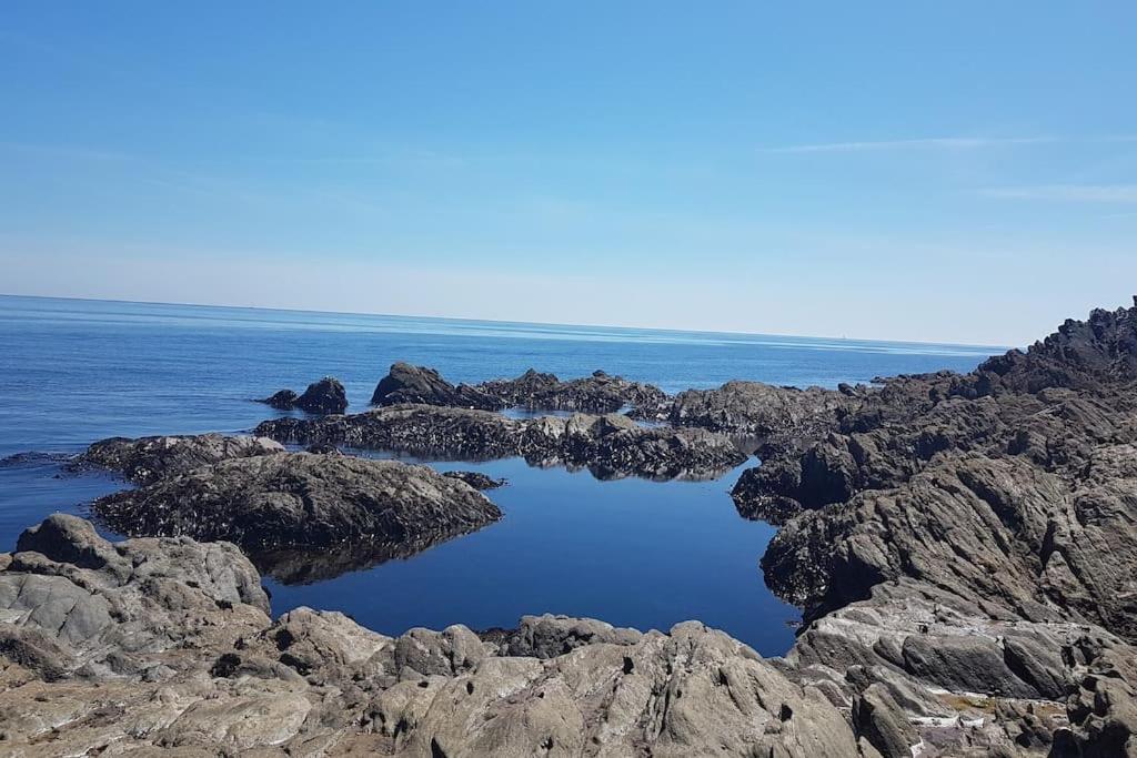 Bijou Coastal Apartment In Polperro With Hot Tub Onsite Parking Downhill Walk To Village Exterior foto
