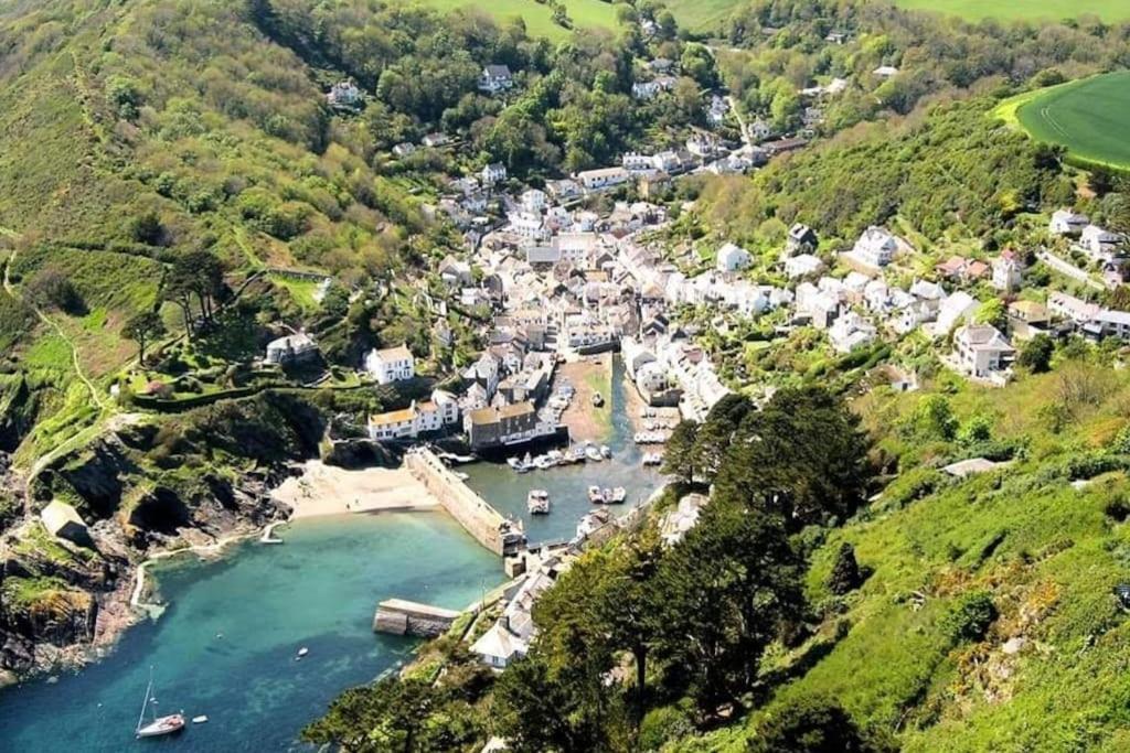 Bijou Coastal Apartment In Polperro With Onsite Parking Exterior foto